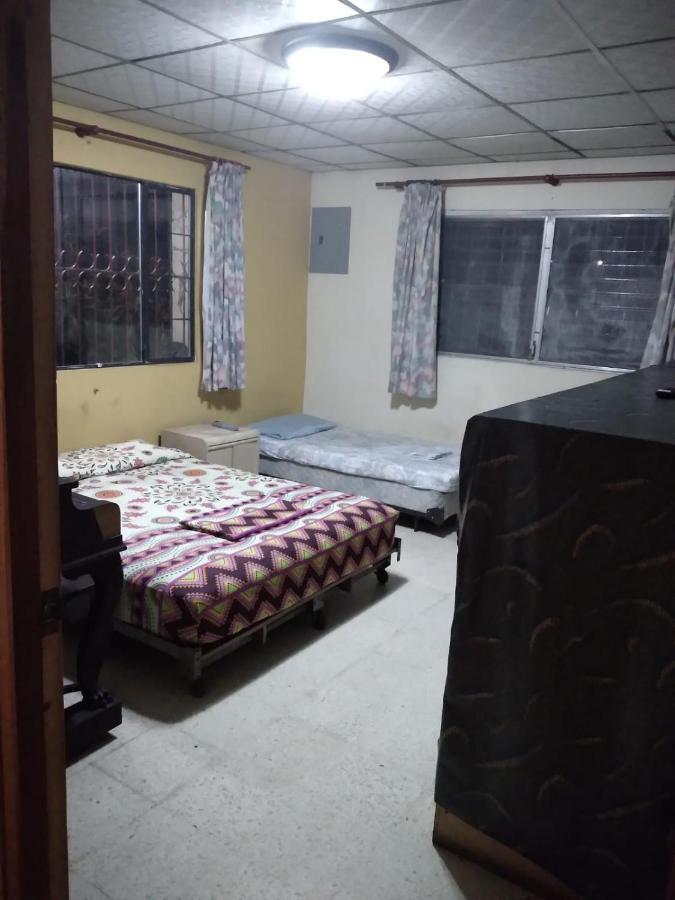 Pacasa Hostel David Luaran gambar